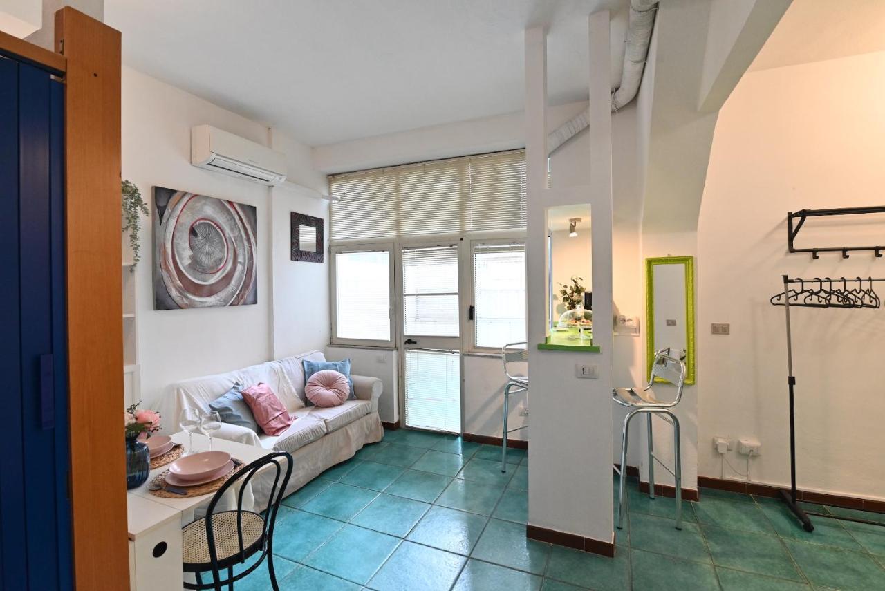 Izzhome City Love Cagliari Extérieur photo
