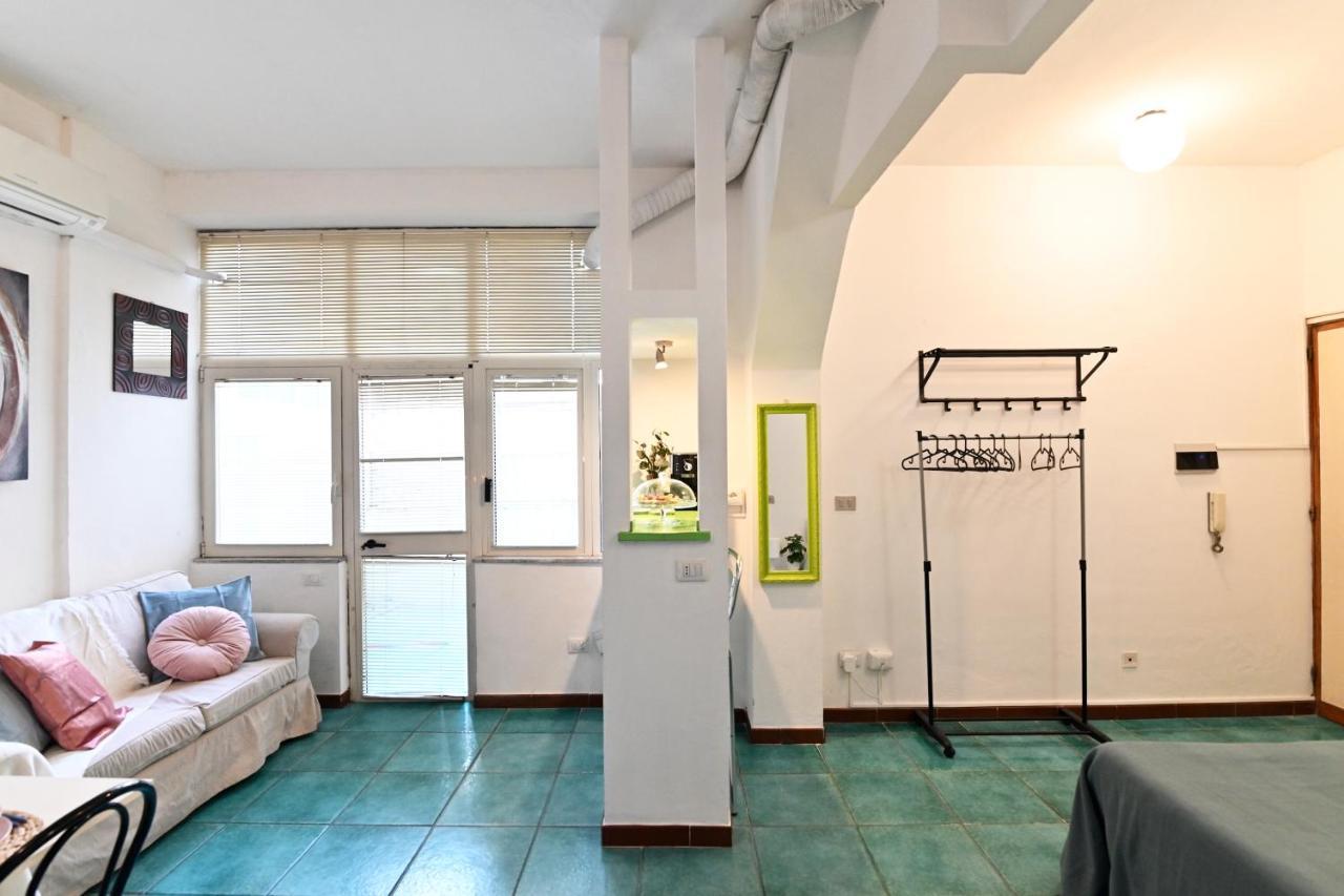 Izzhome City Love Cagliari Extérieur photo
